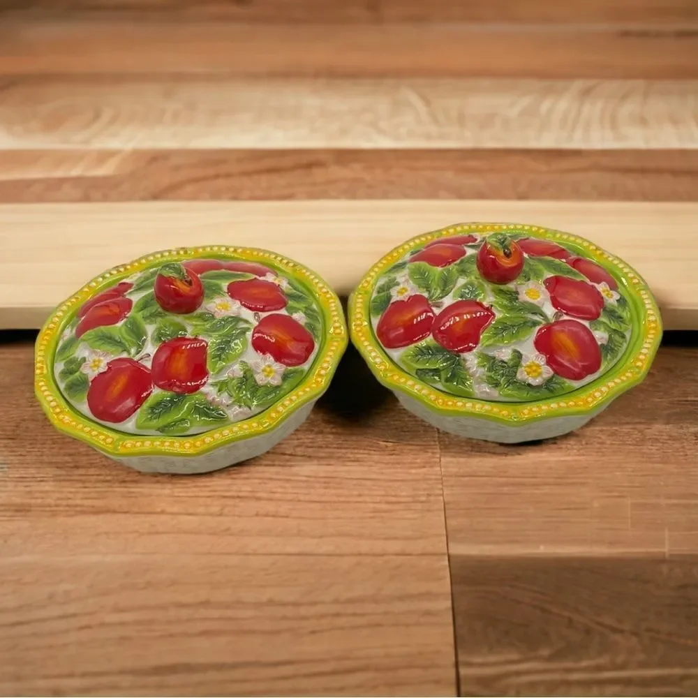 Temp-tations Hand Crafted and Hand Painted by Tara Set Mini Apple Dishes